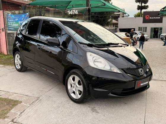 HONDA FIT 1.4 LX 16V FLEX 4P MANUAL HONDA FIT 1.4 LX 16V FLEX 4P MANUAL